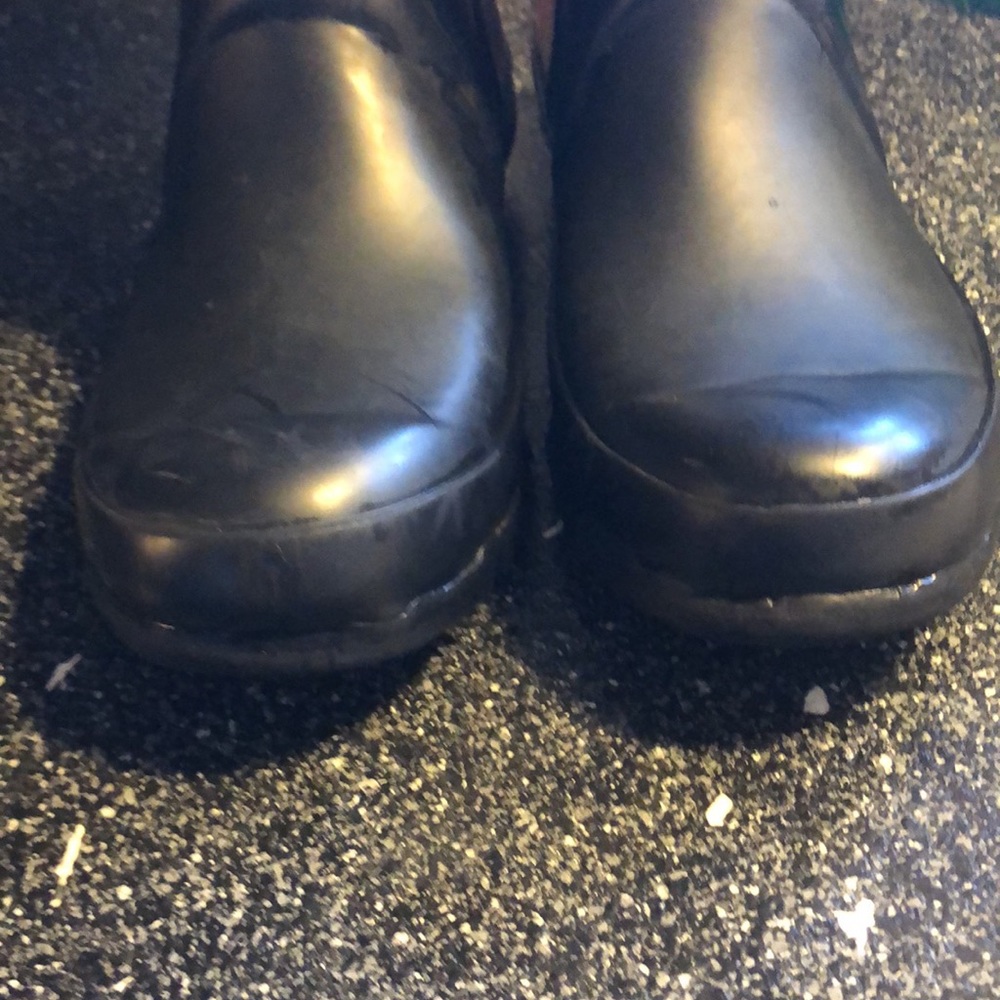 BCBGMAXAZRIA Black Studded Grommet Rainboots - Picture 6 of 13